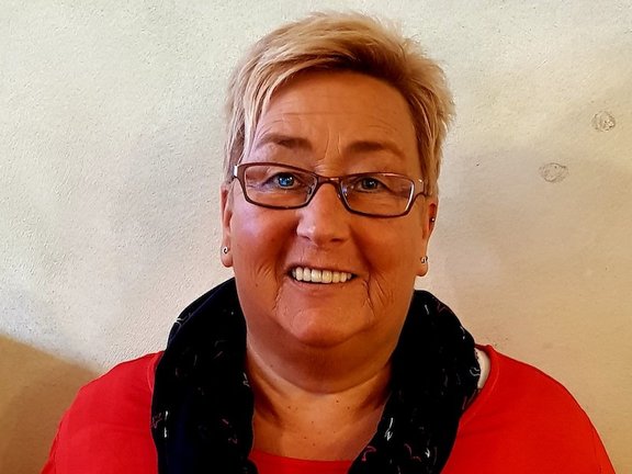 Karin_Kühner.jpg 